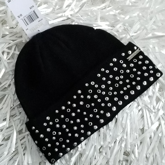Michael Kors Accessories - 1 LEFT Michael Kors silver Detailed Beanie